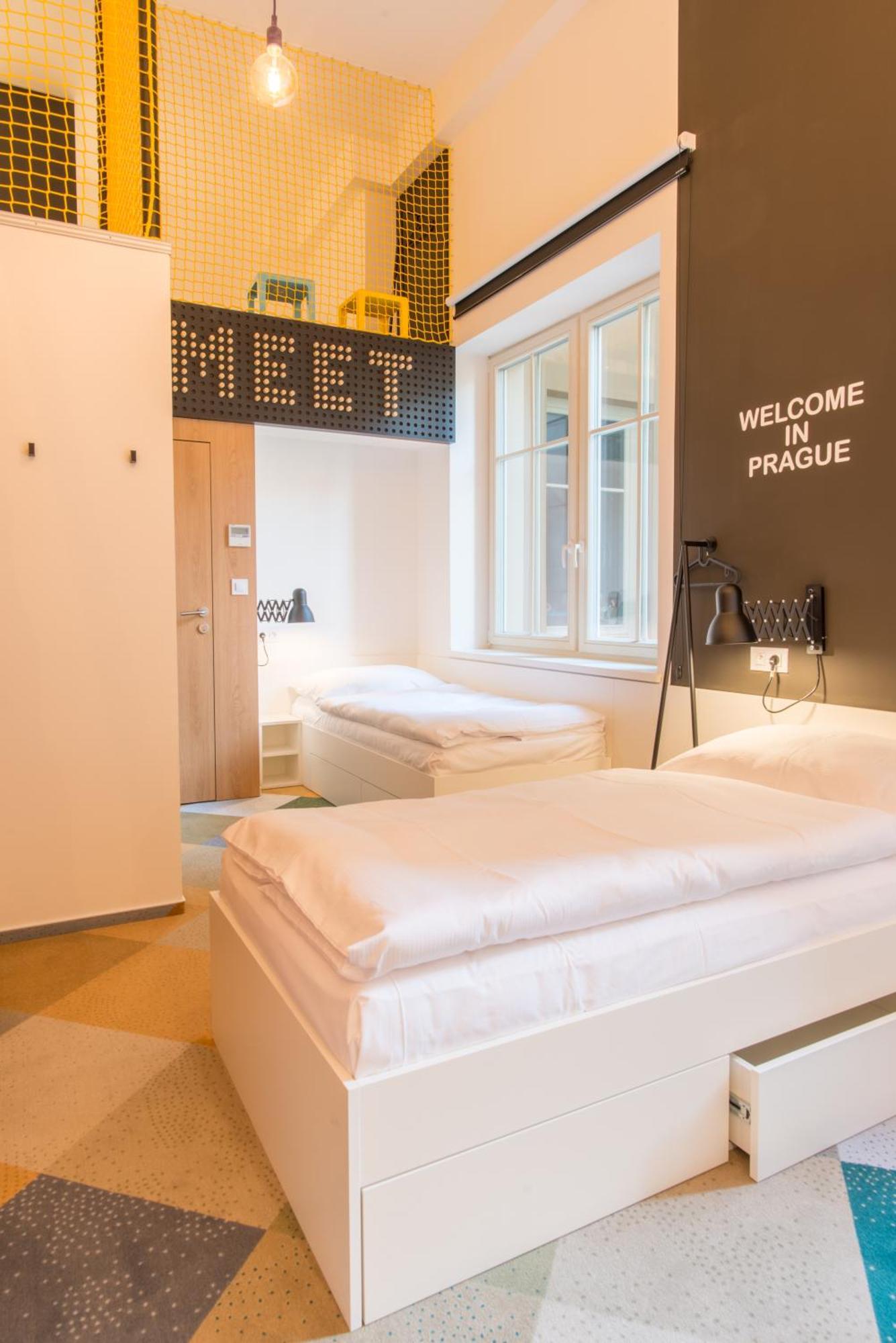 Meetme23 Hotel Prague Ngoại thất bức ảnh