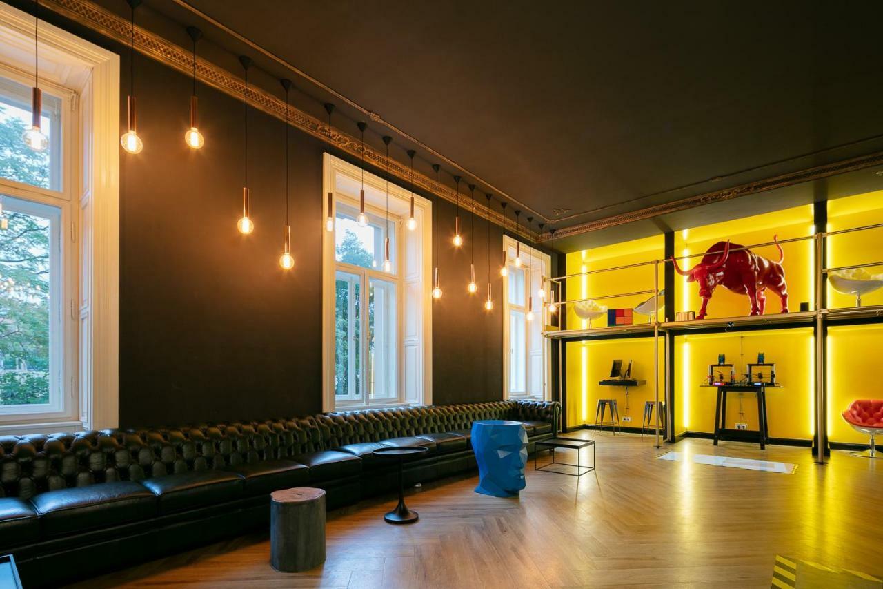 Meetme23 Hotel Prague Ngoại thất bức ảnh