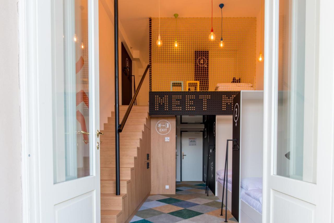 Meetme23 Hotel Prague Ngoại thất bức ảnh